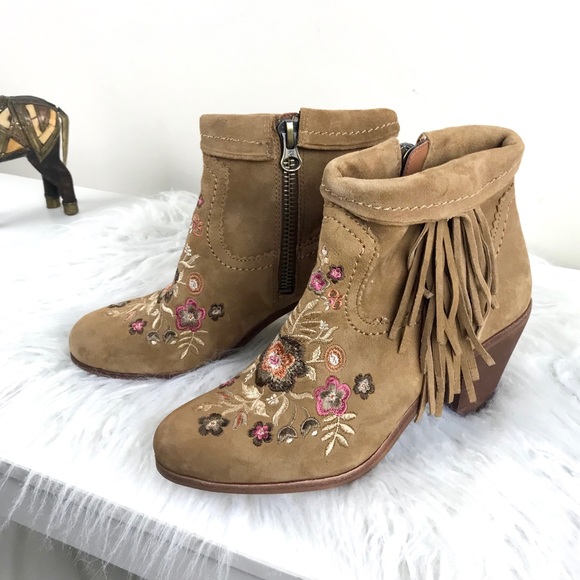 Sam Edelman Shoes - Sam Edelman Letti Floral Embroidered Boots - 8